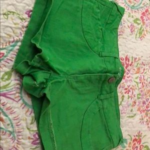 Moss imo Shorts